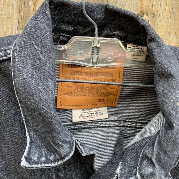 Levi Strauss Premium Denim Jacket Small - Picture 2 of 3